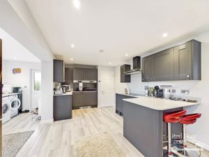Kitchen/Dining Room- click for photo gallery
